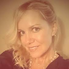 Sabrina D Faust (@SabrinaCurryF)