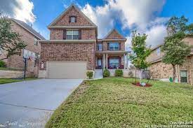 Single Family Detached San Antonio Tx Beautiful 2 Story 4 Bedroom 3 5 Bath Home Located In Terra Bella Open Floor Plan Renting A House Sale House Garden Tub