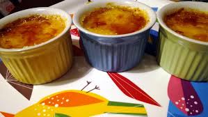 Dnes jsme již asi po osmé dělala creme brulle a poprvé se mi stalo, že směs neztuhla a zůstala tekutá. Krem Brule Creme Brulee Recept Zivot Dnevni List Danas