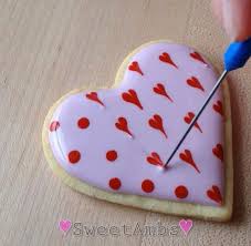 Wet On Wet Royal Icing Valentine Sugar Cookies Valentines Baking Valentines Day Cookies