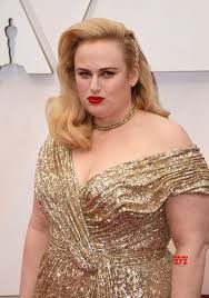 Rebel wilson was declared the highlight of the 2020 baftas on social media. Rebel Wilson Stills From Oscars 2020 Red Carpet Social News Xyz