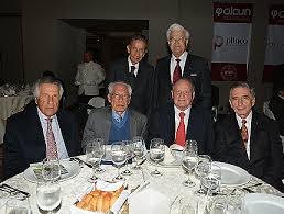Vinculación con empresas de jorge segura sierra. Condecoraciones Aicun