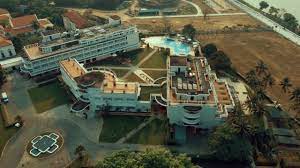 Explore Traditional Craft Villages With Azerai La Residence Hue Luxury Hotel Traditional Crafts La Crafts How To Make Paper Flowers