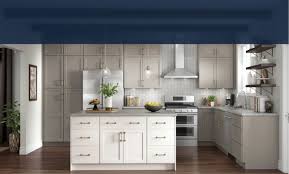 Glass in kitchen cabinet doors. Kitchen Cabinetry