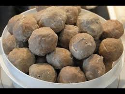 Ya, untuk menyiasati harga yang semakin tinggi, mereka mengganti resep masakan bakso daging sapi dengan resep bakso ayam. Resep Dan Cara Membuat Pentol Bakso Sapi Youtube