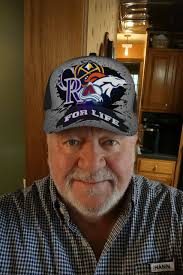 What's the best cap to wear with Raiders decor?