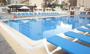 Hoteles de tres, cuatro y cinco estrellas en función de tus gustos, presupuesto y el. Hotel Gala Placidia Benidorm Alicante Atrapalo Com
