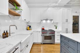 3 luxury kitchen design features and