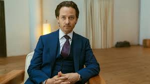 tom schilling