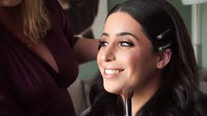 Besonders das weibliche geschlecht und. Hochzeit Jolina Mennen Braut Make Up Getting Ready Bridal Glow Fur Jolina S Hochzeit Youtube