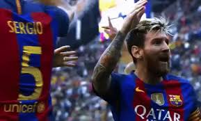 Camiseta nike del fc barcelona, botas de fútbol adidas nemeziz messi y muchos otros. Pin On Messi Gif