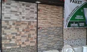 Keramik dinding batu alam timbul. Motif Keramik Dinding Teras Depan Rumah Terbaru Calonarsitek Com