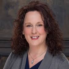 Janet Bello's Instagram, Twitter & Facebook