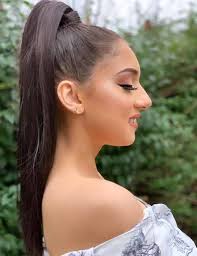 For the soft smokey eyes, use a mascara with a bit of black eyeliner.combine this with pink lips and pink cheeks. 25 Elegant Formal Hairstyles For Girls