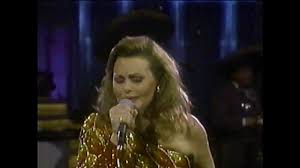 She is the mother of singer cristian castro and filmmaker michel castro. Rocio Durcal Show De Veronica Castro 90s Incompleto Youtube