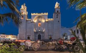 1 work search for books with subject mexique (ville). Merida Au Mexique La Ville Tendance Du Yucatan