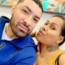 Profil untuk Adriel and Monae