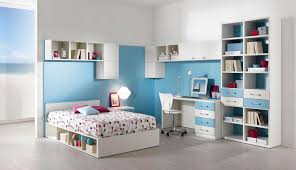 A teenager's bedroom is their little castle, so having the right decor is absolutely essential. 20 Sweet Teenage Girl Bedroom Ideas For Your Home