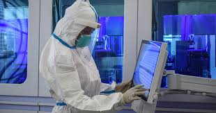 People with the more infectious kent variant are more likely to develop classic coronavirus symtoms like the cough, sore throat, tiredness and muscle pain, a new survey by the office for national statistics reveals. Alarming Third Wave Hits Africa As Vaccination Slows Africanews