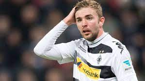 Bon jovi, metallica, drumdepartment, christoph kramer ist schlagzeuger, spielt in der band take us und gibt modernen, individuellen unterricht. Sportsfreund Des Tages Christoph Kramer Der Philosoph Sportmeldungen Stuttgarter Zeitung