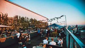 Stock auf 83 meter höhe im ehemaligen haus. Roof Garden At House Of Weekend Rooftop Bar In Berlin The Rooftop Guide