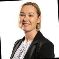 Dawn Parish's Instagram, Twitter & Facebook