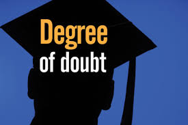 The differences between a bachelor's degree and a master's degree include the number of credit hours required, content focus and complexity of material. Bachelor S Degree Has It Lost Its Edge And Its Value Csmonitor Com