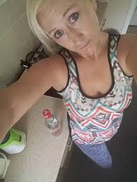 Ladette terrorised heavily pregnant woman at knifepoint calling her a ''fat  b****'' during petty row over parking space