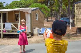 Pendant les vacances, on vit autrement et on Des Vacances En Famille Loin Des Soucis Du Quotidien Secours Populaire