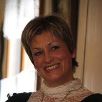 30+ "Marie Compère" profiles