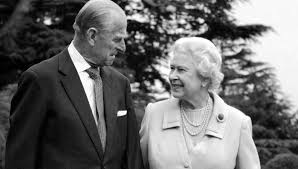 Erstens ist ein klärendes gespräch zwischen den brüdern prinz harry und prinz william geplant und zweitens erlaubt es die. Prinz Philip 99 Bloss Kein Aufsehen So Wird Seine Beerdigung Ablaufen Bunte De