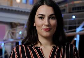 Serena Darling's Instagram, Twitter & Facebook