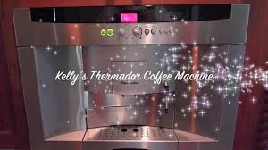 And like a jazz musician stopping and starting at the flick of a bandleader's finger, this machine automatically grinds coffee beans with its ceramic disk grinding. Thermador Savor Coffee Machine Bicm24cs Coffee Espresso Instructions Youtube