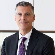 Shane Burt's Instagram, Twitter & Facebook