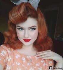 In den frisuren dieses zeitabschnitts war auch das aufgekommene gefühl durch rock'n'roll und swing. 50 Er Jahre Frisur Lange Haare Beliebte Frisuren 2020