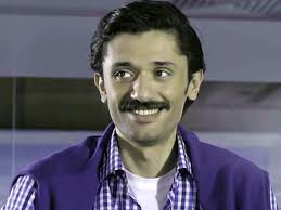هوجان هو اسم الشهرة ل بلال صالح العناني و الذي قام بأدائه محمد عادل امام حيث يعيش مع بهلول الحمش ( صلاح عبدالله ) في مولد السيد البدوي كبطل خارق يظهر عبدالرحيم الورداني ( ناصر شاهين ) وهو رجل صعيدي يتاجر في الاثار الفرعونية في السوق السوداء و يطالب بهلول. ÙƒØ±ÙŠÙ… Ù…Ø­Ù…ÙˆØ¯ Ø¹Ø¨Ø¯ Ø§Ù„Ø¹Ø²ÙŠØ² ÙŠÙ†Ø¶Ù… Ø¥Ù„Ù‰ Ù…Ø³Ù„Ø³Ù„ Ù‡ÙˆØ¬Ø§Ù† Ù„Ù€ Ù…Ø­Ù…Ø¯ Ø¥Ù…Ø§Ù… Ø¹ÙŠÙ†