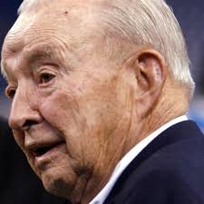 William Clay Ford, Detroit Lions owner and auto executive, dies at 88