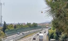 Ferito un centauro portato al mazzini di teramo. Xzmygacqv1wp5m