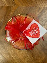 A few things to do in september in naperville. Naper Nuts Sweets On Twitter Love Cock Robin English Toffee We Have Beautifully Bowed Rounds Filled With The Toffee You Know Love A Perfect Gift For Your Valentine Https T Co Cnr4qehs4g