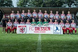 From the duolingo german dictionary: 1 Mannschaft Fc Giessen