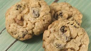 Cake Mix Oatmeal Raisin Cookies Recipe Easy Oatmeal Raisin Cookies Cake Mix Cookie Recipes Homemade Oatmeal Cookies