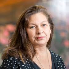 Sandra Phipps's Instagram, Twitter & Facebook