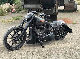 Harley Davidson Breakout Gets Serious Jolt In Horsepower Custom Looks To Match Autoevolution