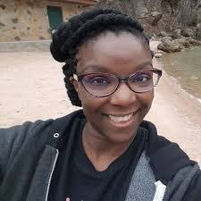 Ursula Evering's Instagram, Twitter & Facebook