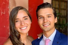 Guillermo aponte mille, conocido como memo aponte, es un actor de doblaje y conductor de televisión mexicano de 26 años de edad. Como Memo Aponte Se Le Declaro A Su Novia