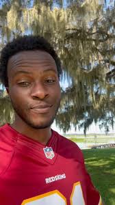 Donte Parker is an aggressive and hard-hitting defensive back out of Tampa  in the class of 2026. He measures at 6'2 and 190 pounds. As he prepares for  his senior season, he