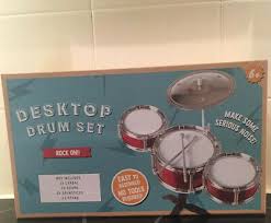 drum kit miniature al instrument
