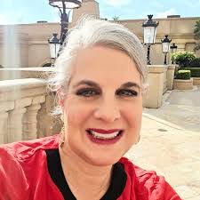 Jill Mosley's Instagram, Twitter & Facebook