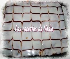 Le Millefeuille Maison Express Ideal Pour Debutants En Patisserie Recette Recette Mille Feuille Glacage Mille Feuille Mille Feuilles