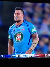 Nswrl Blues Changed The Jersey Sponsor Logo From Victoria Bitter To A Fans Name On Each Blues Jersey Sports Marketing Rugby Training Sports Business